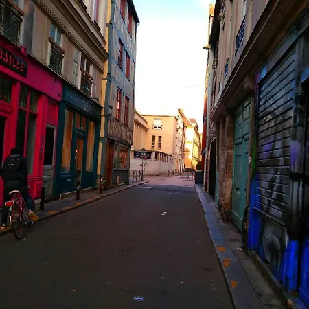 Apartment Au Rdc Centre Historique *