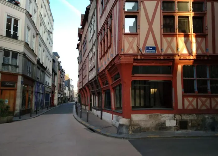 Au Rdc Centre Historique Apartment *